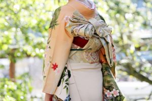着物の女性