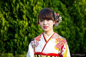 髪飾りなどの小物類も豊富