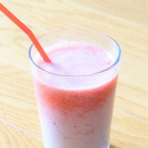 浅草 いちごスムージー