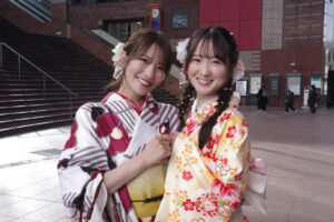 京都旅行を着物で楽しむ友達