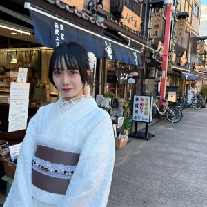 浅草の屋内施設で着物レンタル