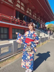 浅草で着物レンタルして観光