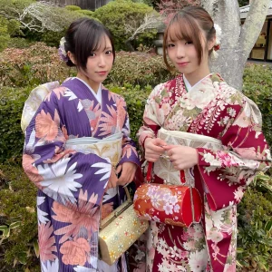 かわいい振袖を友達とレンタル