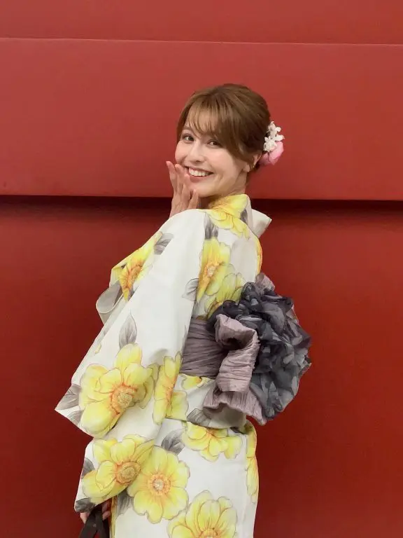大人気ひまわり風黄色浴衣