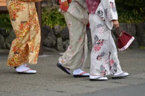着物の歩き方